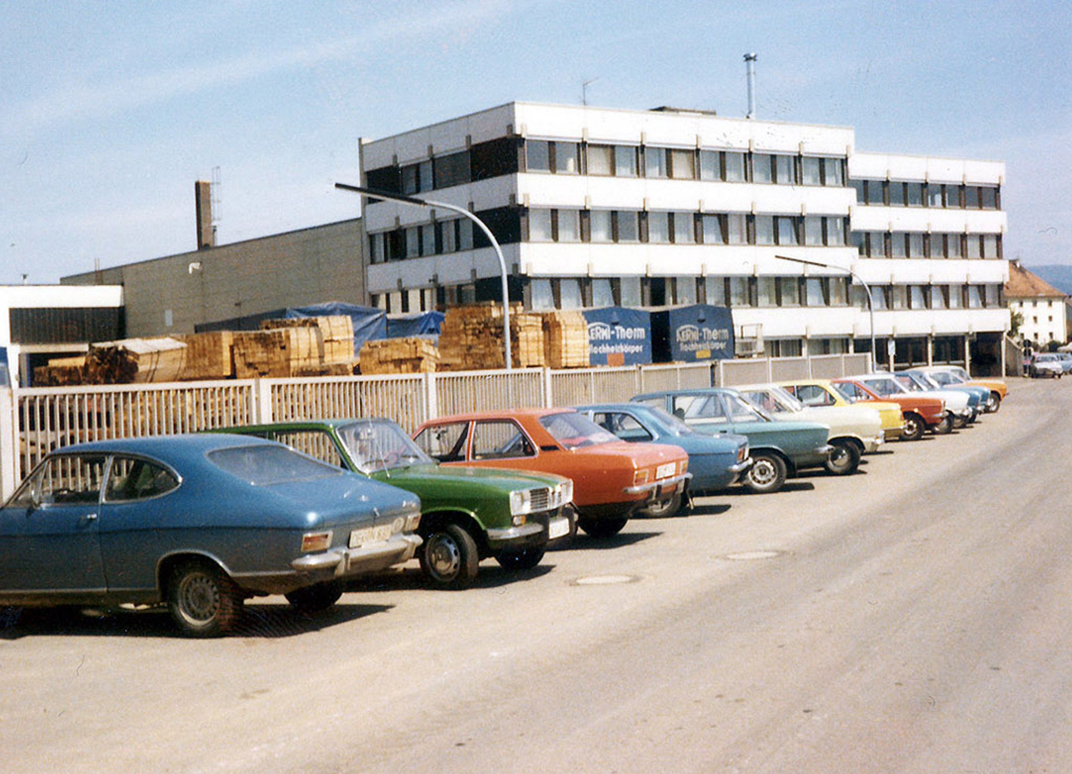 Tak wyglądała siedziba firmy Kermi w 1972 r. Fot. Kermi
